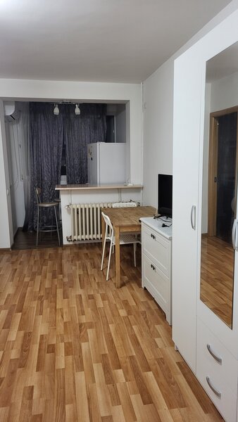 Drumul Taberei, Hanul Drumetului, Bd. 1 Mai. - particular